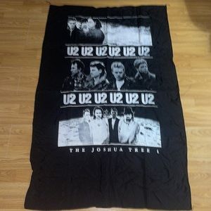 U2 tapestry